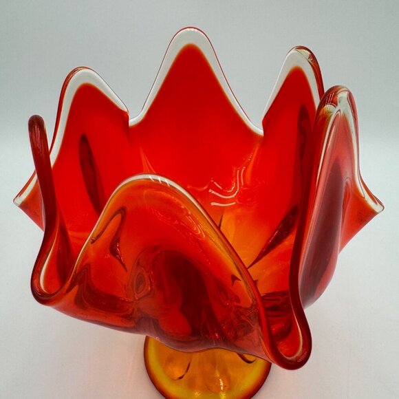 Vintage Viking Epic Swung Glass Handkerchief Vase Amberina 6 Petal Pedestal - Picture 6 of 10